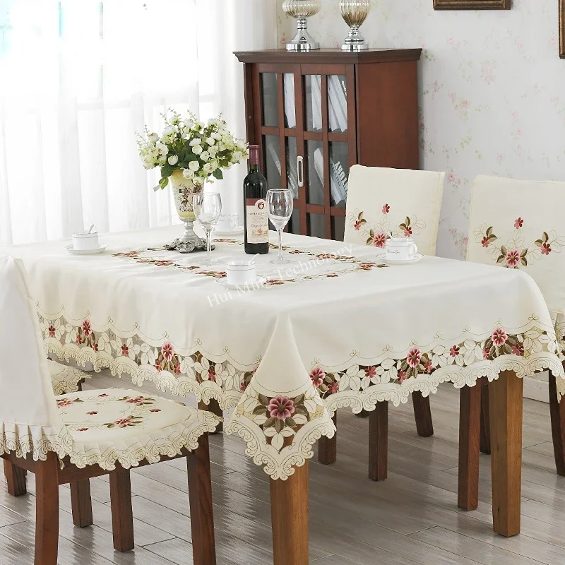 Embroidery Xmas - Masa Örtüsü Yemek Masa Örtüsü Bej